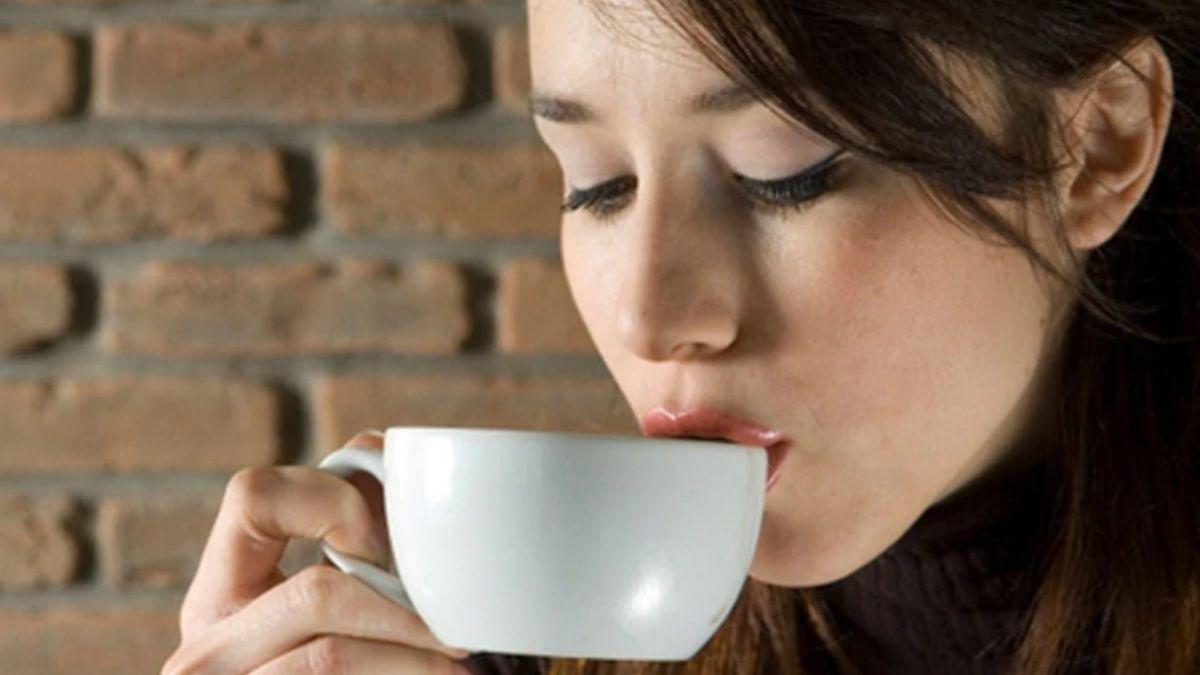 Ứng dụng của Caffeine trong ngành dược phẩm bào chế thuốc giảm đau và thực phẩm bổ sung