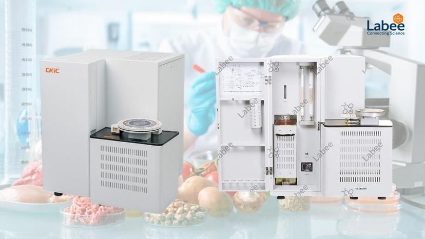 Máy phân tích Nitrogen/Protein 5E-TCN2200 của CKIC đang hoạt động trong phòng thí nghiệm thực phẩm