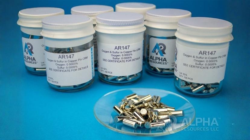 Hình ảnh tổng quan về trụ sở hoặc hệ thống phòng thí nghiệm hiện đại của Alpha Resources tại Hoa Kỳ