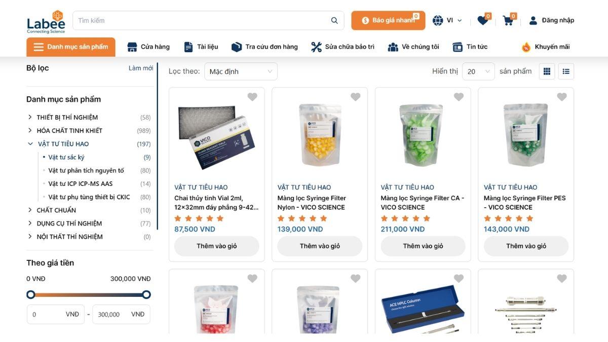 Giao diện website thương mại Labee.vn với các danh mục hóa chất, thiết bị rõ ràng minh bạch